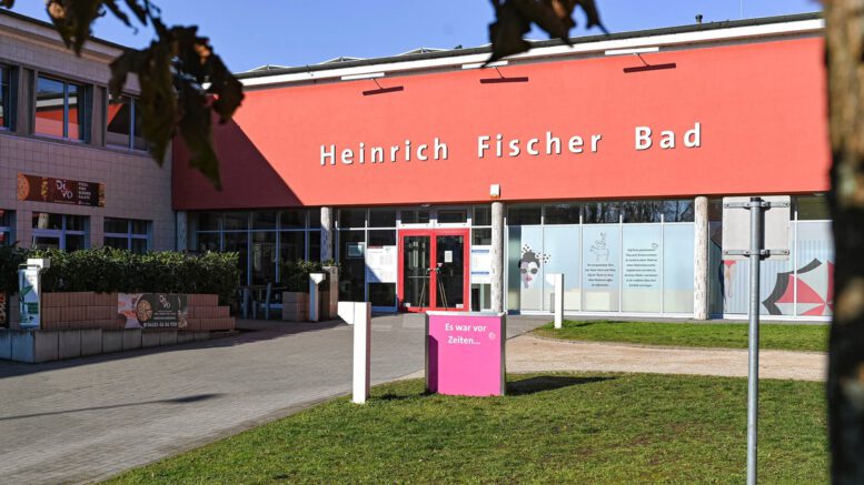 Hanauer Bäder melden Besucheranstieg und planen Eröffnung des Heinrich-Fischer-Freibads im Mai 2026