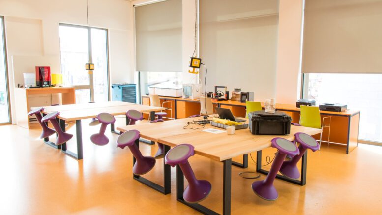 Kostenfreie Osterworkshops im MakerSpace Hanau zu Python und Künstlicher Intelligenz